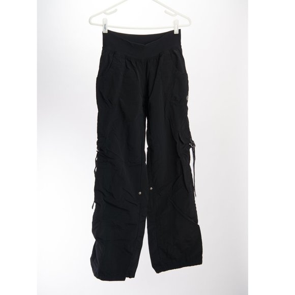 Zumba Throwback - Pull On Nylon Convertible Cargo Pants and Tank Top Set - Picture 7 of 16